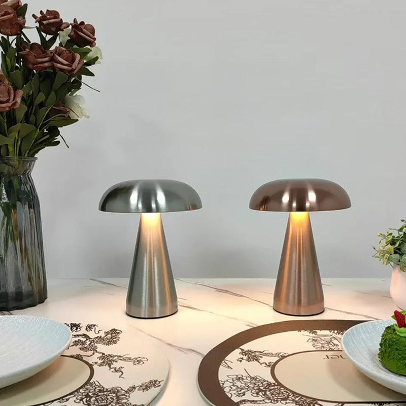 Svampe – Trådløs Bordlampe